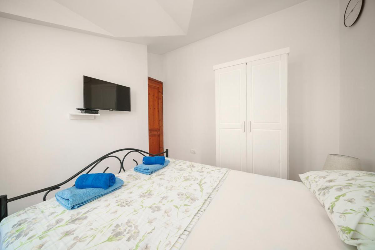 Villa Grey Stone Vodice Eksteriør billede
