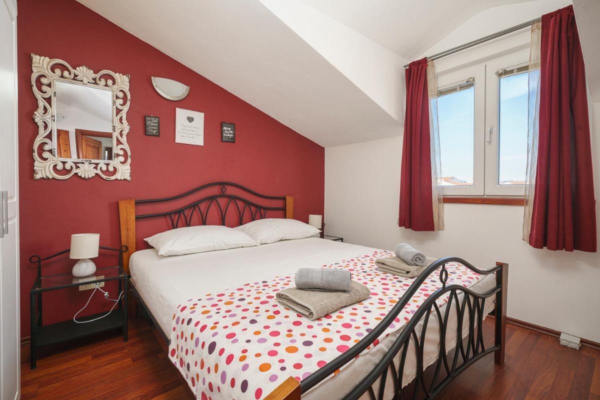 Villa Grey Stone Vodice Eksteriør billede