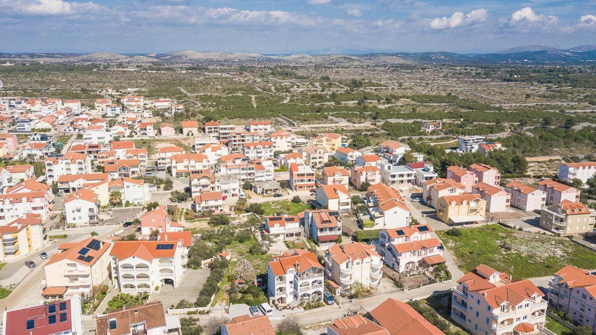 Villa Grey Stone Vodice Eksteriør billede
